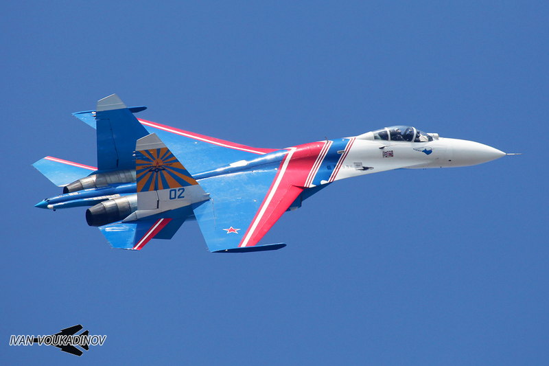 Illustration for article titled Amazing Photos Of China's Newest Stealth Jet Show Growing Air Might